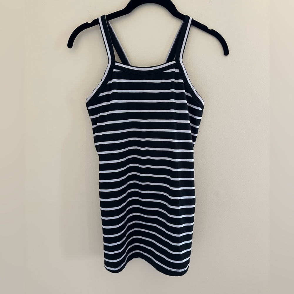 KiraGrace Black and White Criss Cross Back Dress